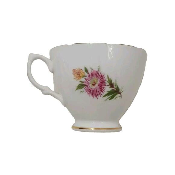 Vintage Royal Vale TEA CUP Pink Yellow Ridgway Bone China England Daisies FLORAL - Picture 3 of 9